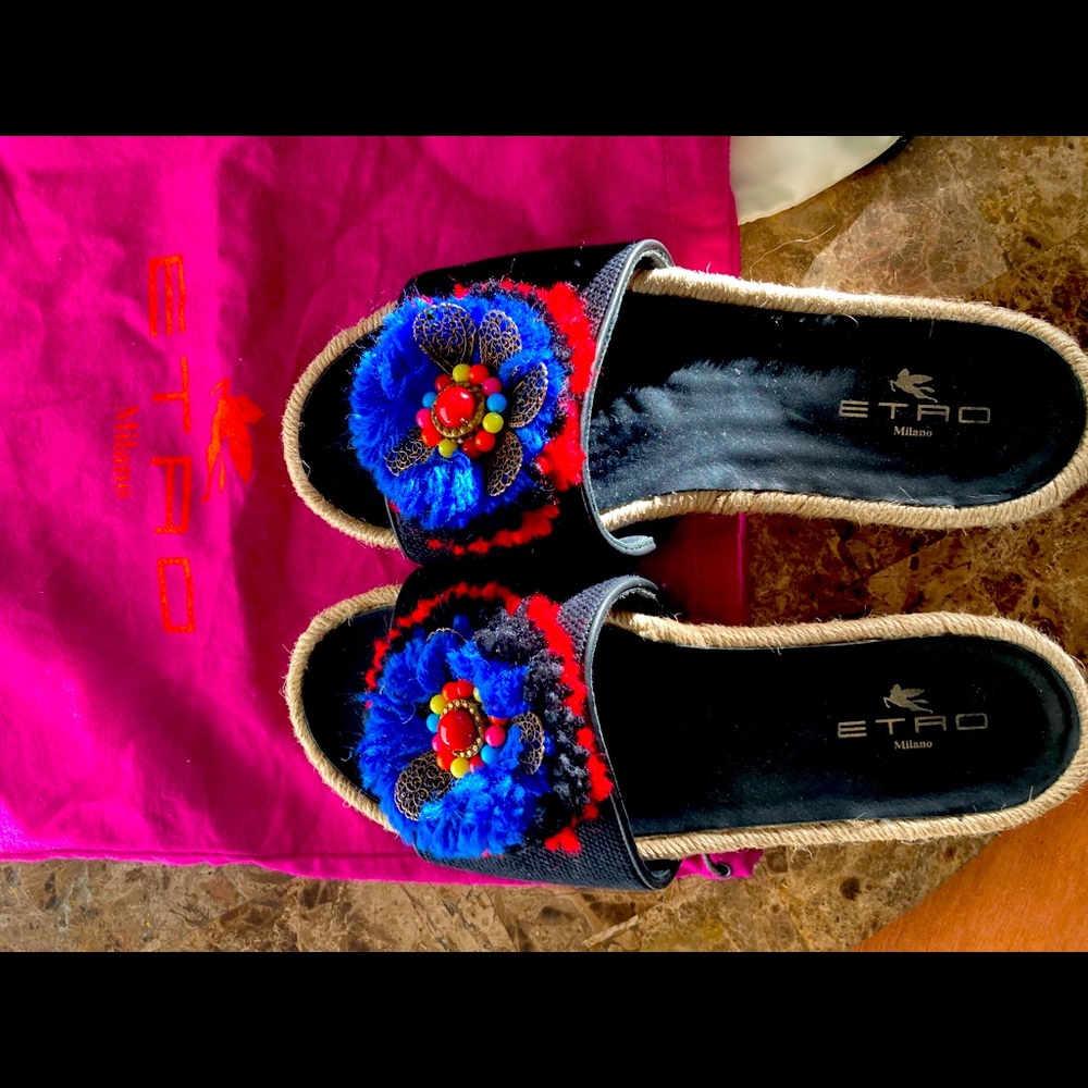 Shoes new